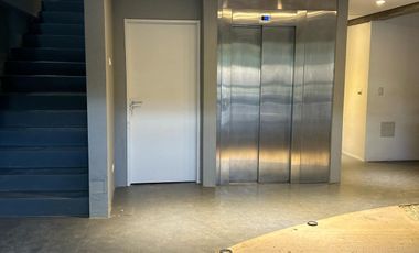 Departamento  2 ambientes amplios c/balcon/cochera  a Estrenar en florida