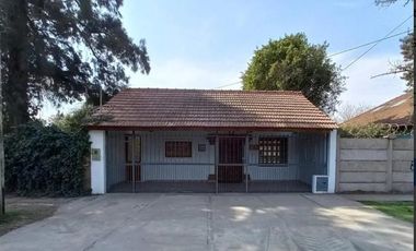 Edificio Comercial en venta - 1 salon principal - 170mts2  - Longchamps
