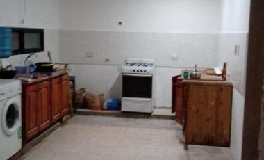 Casa en venta - 3 dormitorios 2 baños - 180mts2  - 25 De Mayo