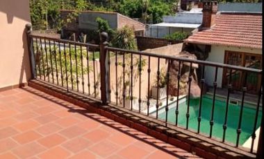 Casa en venta - 4 dormitorios 3 baños - quincho pileta - 348mts2  - Don Torcuato