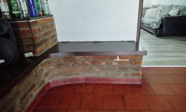 Departamento en Venta | Hurlingham | 96 m² | Patio y cochera | Sin expensas