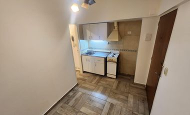 Departamento en alquiler,2 ambientes, zona Congreso, excelente estado.