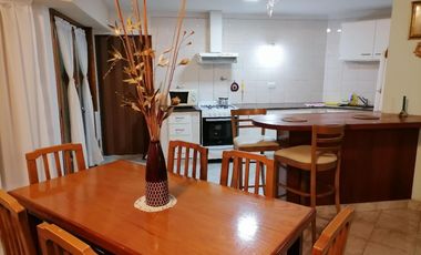 Casa en alquiler temporario - 2 Dormitorios 2 Baños - Mar de Ajó