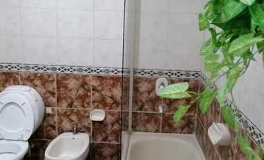 Casa en alquiler temporario - 2 Dormitorios 2 Baños - Mar de Ajó
