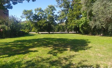 Venta lote de 607 m² con amarra en Boatcenter, Tigre