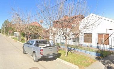 Casa en venta - 3 Dormitorios 2 Baños - 160 mts2 - Viedma