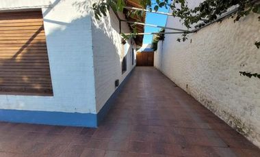 Casa en venta - 3 Dormitorios 2 Baños - 160 mts2 - Viedma