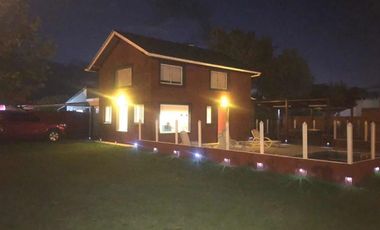 Casa en venta - 2 dormitorios 2 baños - 150mts2 - Mar Chiquita