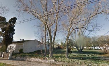 Casa en venta - 2 Dormitorios 1 Baño - Cochera - 132Mts2 - Mar de Ajó