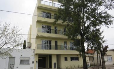 Ph planta baja -venta - 1 dormitorio 1 baño  - 43mts2- La Plata [FINANCIADO]