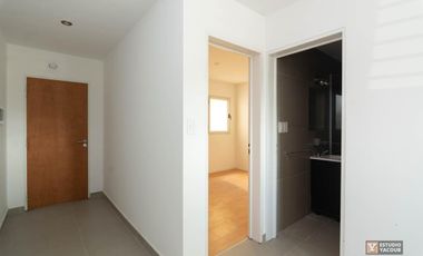 Ph planta baja -venta - 1 dormitorio 1 baño  - 43mts2- La Plata [FINANCIADO]