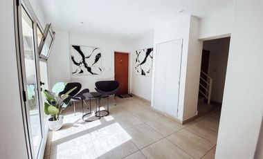 Ph planta baja -venta - 1 dormitorio 1 baño  - 43mts2- La Plata [FINANCIADO]