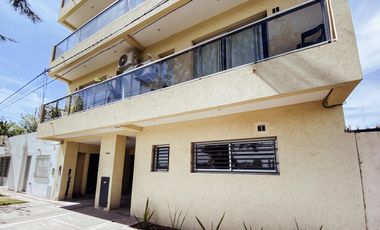 Ph planta baja -venta - 1 dormitorio 1 baño  - 43mts2- La Plata [FINANCIADO]