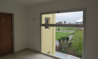 Ph planta baja -venta - 1 dormitorio 1 baño  - 43mts2- La Plata [FINANCIADO]