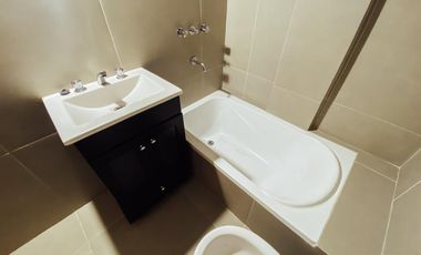 Ph planta baja -venta - 1 dormitorio 1 baño  - 43mts2- La Plata [FINANCIADO]