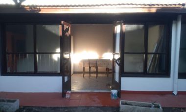 Casa en venta -  3 dormitorios  2 baños - 180mts2 - Necochea