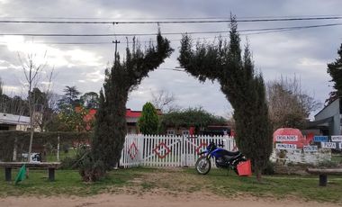 Casa en venta - 2 Dormitorios 1 Baño - 324Mts2 - Pla, Alberti