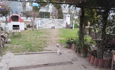 Casa en venta - 2 Dormitorios 1 Baño - 324Mts2 - Pla, Alberti