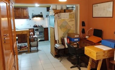 Casa en venta - 2 Dormitorios 1 Baño - 324Mts2 - Pla, Alberti