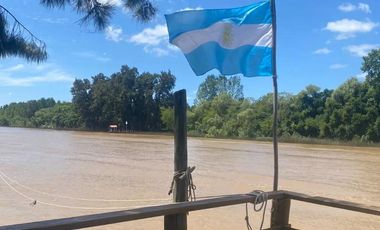 Casa en venta - 2 Dormitorios 1 Baño - 2.005Mts2 - Islas del Tigre