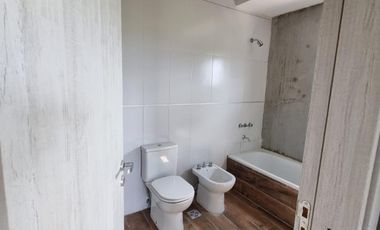 Casa en venta - 3 Dormitorios 3 Baños - General Madariaga