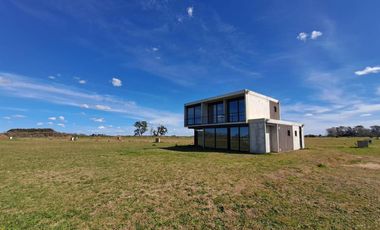 Casa en venta - 3 Dormitorios 3 Baños - General Madariaga