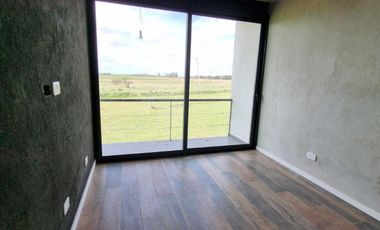 Casa en venta - 3 Dormitorios 3 Baños - General Madariaga