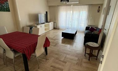 PH en venta - 4 Dormitorios 2 Baños - 320mts2 - Villa Urquiza