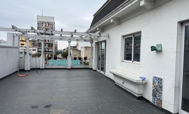 PH en venta - 4 Dormitorios 2 Baños - 320mts2 - Villa Urquiza