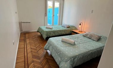 PH en venta - 4 Dormitorios 2 Baños - 320mts2 - Villa Urquiza