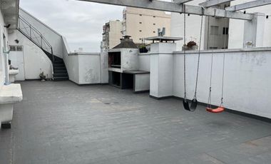 PH en venta - 4 Dormitorios 2 Baños - 320mts2 - Villa Urquiza