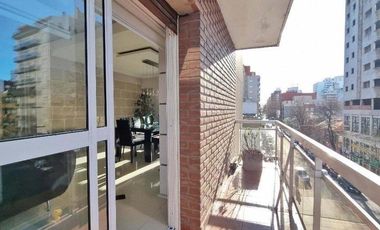 Departamento en venta - 4 dormitorios 3 baños - 170mts2 - Mar Del Plata