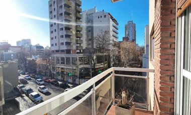 Departamento en venta - 4 dormitorios 3 baños - 170mts2 - Mar Del Plata