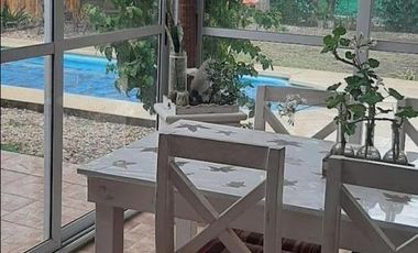 Casa en venta - 2 Dormitorios 2 Baños - Cocheras - 427Mts2 - General Rodríguez