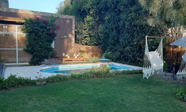 Casa en venta - 2 Dormitorios 2 Baños - Cocheras - 427Mts2 - General Rodríguez