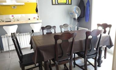 Casa venta 4 dormitorios 2 baños 1 cochera 1 patio 230 mts2 totales - Santa Teresita