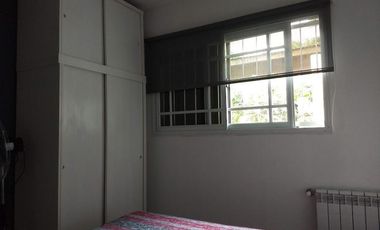 Casa venta 4 dormitorios 2 baños 1 cochera 1 patio 230 mts2 totales - Santa Teresita