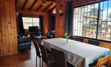 Casa en Arriendo en los aromos 1