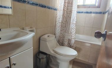 Casa en Arriendo en los aromos 1