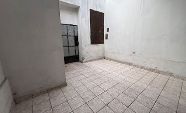Venta De Casa En Miroquezada Cercado Lima