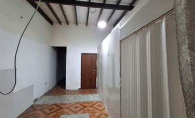 Venta De Casa En Miroquezada Cercado Lima