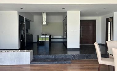 CASA EN VENTA EN FRACCIONAMIENTO HACIENDA DEL ROSARIO