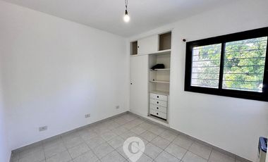 Departamento en Venta de 2 Ambientes. Con cochera. Centro Zárate