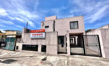 Departamento en Venta de 2 Ambientes. Con cochera. Centro Zárate