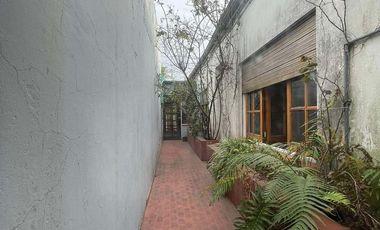 Casa en venta - 3 Dormitorios 2 Baños - Cochera - 300Mts2 - Bolívar