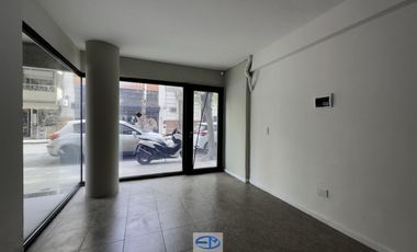 Venta - Local comercial - 1º de Mayo al 1600 - Barrio Martin Rosario