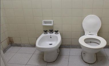 BV AVELLANEDA AL 2500 - VENTA DE CASA DE 5 DORMITORIOS EN ROSARIO BELLA VISTA