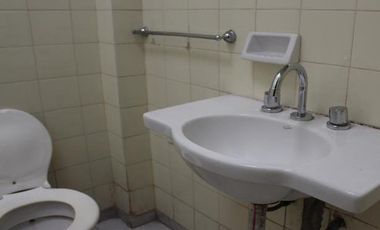 BV AVELLANEDA AL 2500 - VENTA DE CASA DE 5 DORMITORIOS EN ROSARIO BELLA VISTA