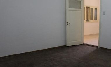 BV AVELLANEDA AL 2500 - VENTA DE CASA DE 5 DORMITORIOS EN ROSARIO BELLA VISTA