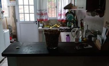 CASA TRES AMBIENTES EN JOSE MARMOL